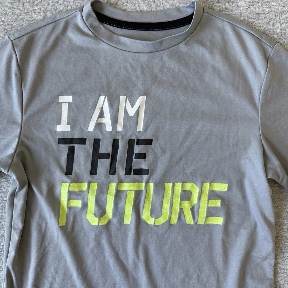 Old Navy Active Boys Graphic T-Shirt Medium Gray Loose Fit‎ Short Sleeve